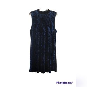 Crushed velvet swing dress